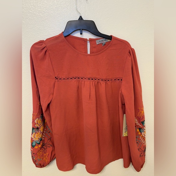 Knox Rose Rust Embroidered Women's Blouse - Picture 2 of 7